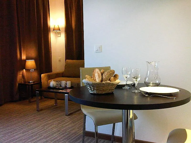Aparthotel Zenitude Swiss Apparthotels Ferney-Voltaire